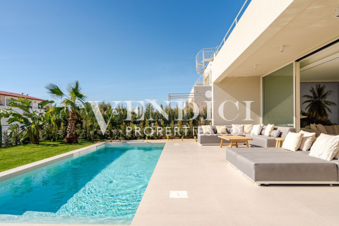 Stunning contemporary three-bedroom villa