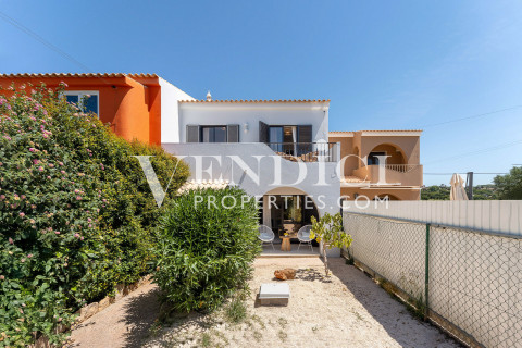 The Perfect Little Beach House in Fonte Santa