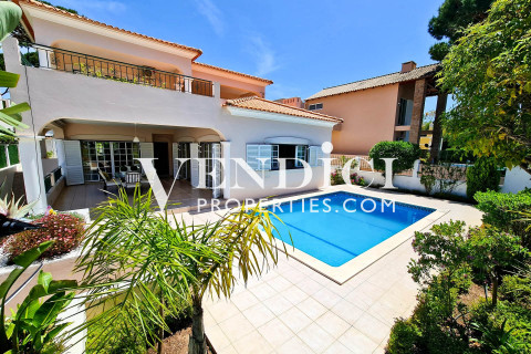 South Facing 3+2 Bed Villa for Sale