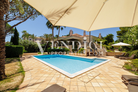 Magnificent 5 Bed Villa