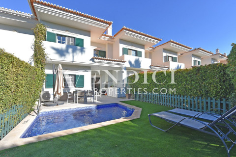 Renovated 2+1 Bed Townhouse