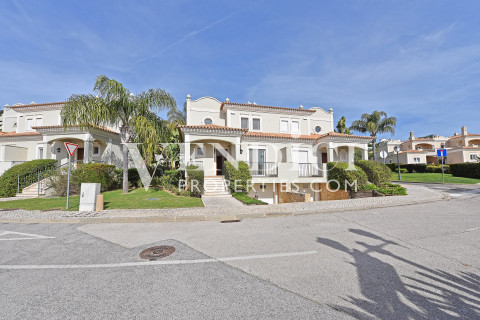 4 Bed Townhouse For Sale