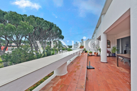 Two bedroom Apartment For Sale