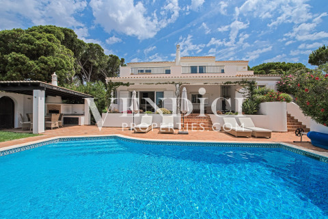 Beautiful 5 Bed Villa